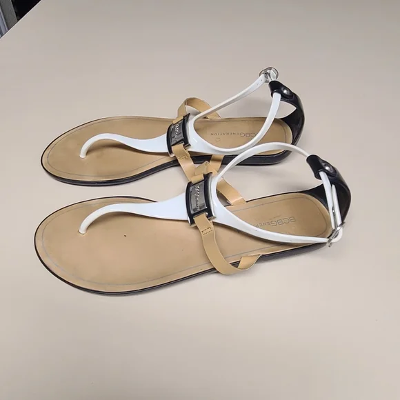 BCBG Generation sandals size 8 - Picture 4 of 8